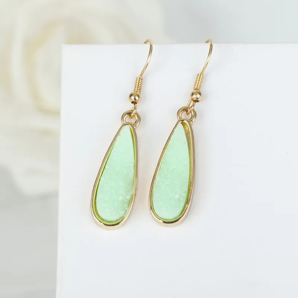 Light Green Water Droplets Drop Earrings - Picture 1 of 3